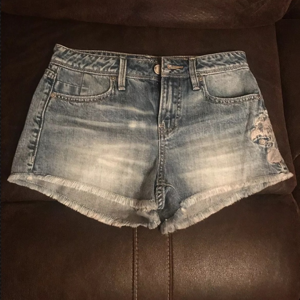 Buckle Black Shorts